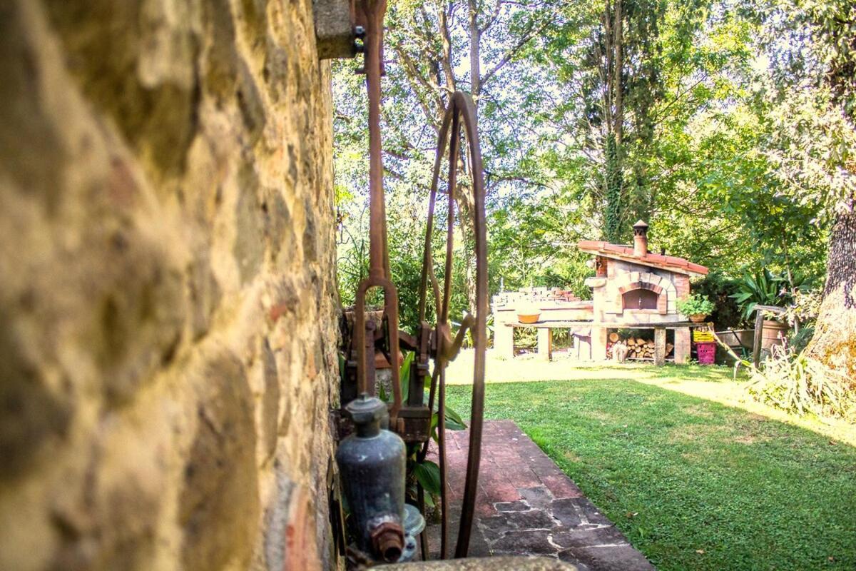 Tuscan Hills - Stonehouse, Garden & Pool ヴィッキオ エクステリア 写真