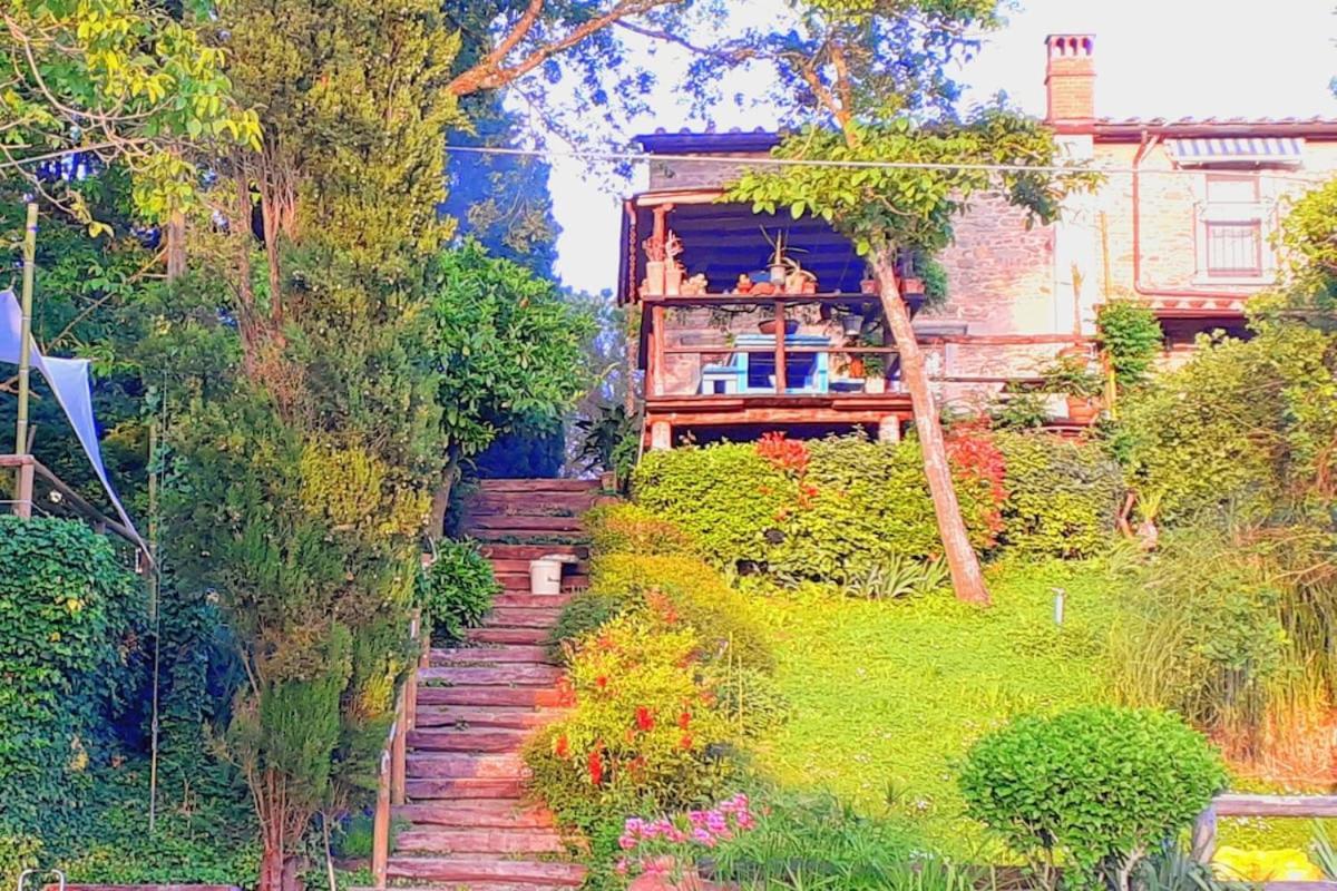 Tuscan Hills - Stonehouse, Garden & Pool ヴィッキオ エクステリア 写真