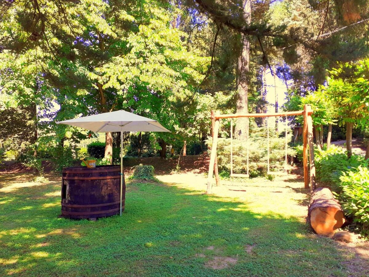 Tuscan Hills - Stonehouse, Garden & Pool ヴィッキオ エクステリア 写真